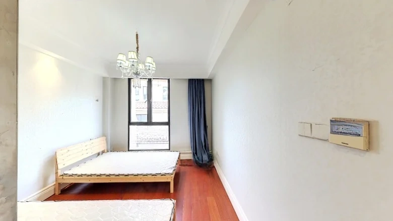 Dongcheng Courtyard Compound - View 6