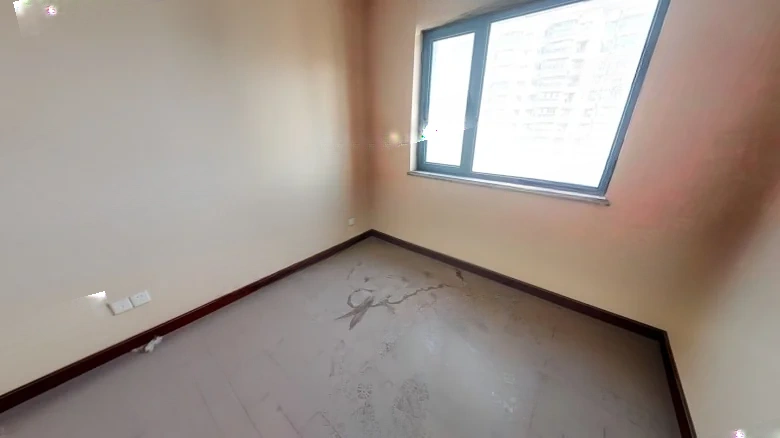 Hengda Huafu碧桂園并不代表恒大華府的名字，但根据提供的文本“恒大华府”直接翻译为英文专有名词是 - View 2