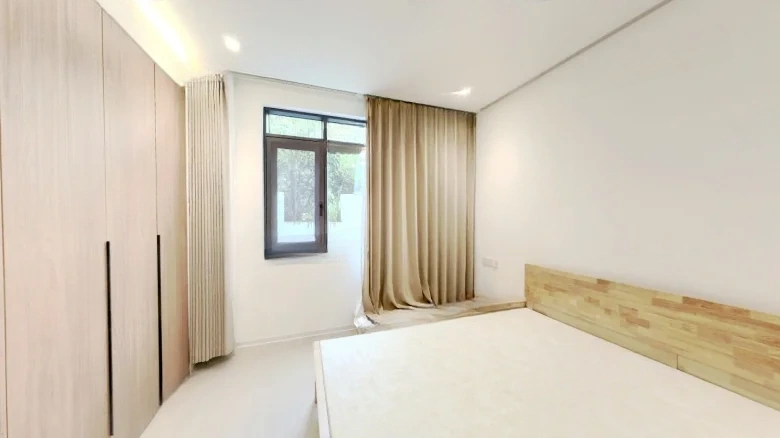 Dream Lake Villa莊 is typically how it would be rendered in English, keeping - View 2