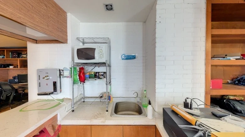 Sapphire Tower - View 6