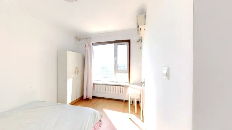 Hua Yang Style Fashion - View 1