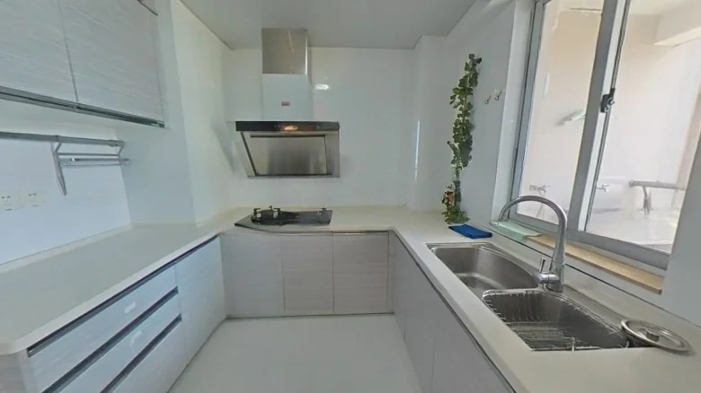 Imperial View of River and Mountains - View 9