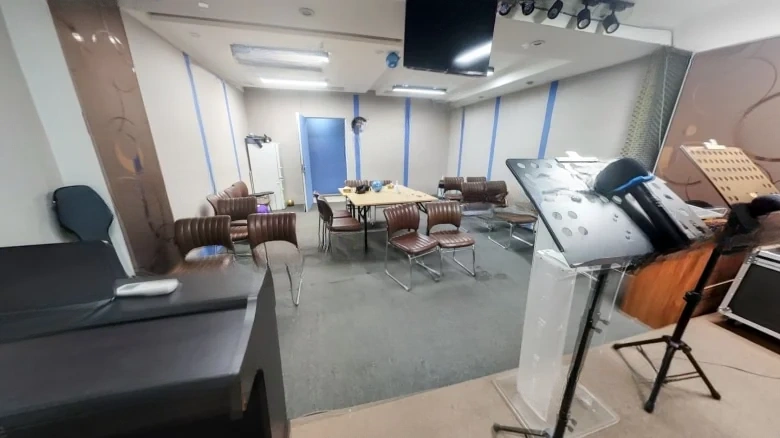 Golden Peach Garden Office Tower - View 6