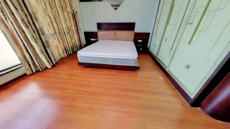 State Trade Sunshine - View 4