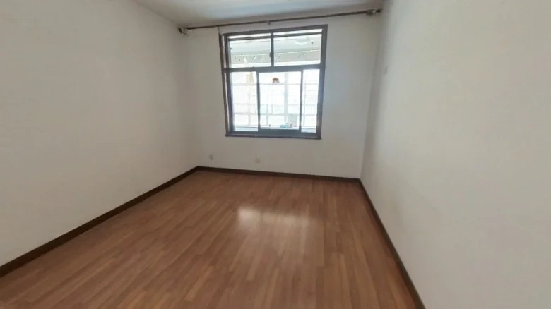 Shi Fu Apartments - View 2