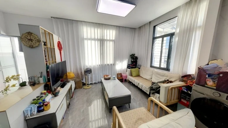 Huangcottage Towerhead - View 5