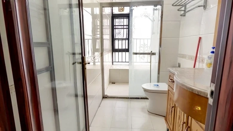 West Gate Sea - View 9