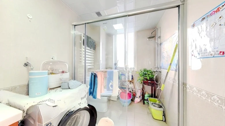 Left Bank Style - View 7