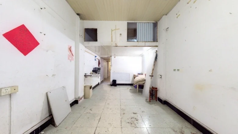 Bloom Apartments - View 3