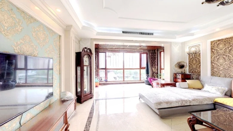 Peninsula Mansion - View 8