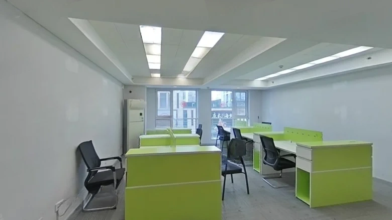 7080 Center Square - View 3