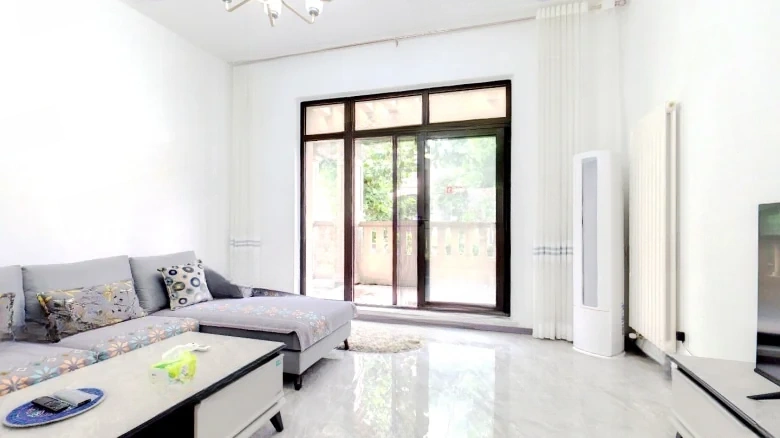 Poly Real Roland Sea Bay - View 11