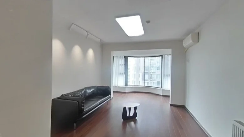 Eurocity Triumph Lido Garden - View 3