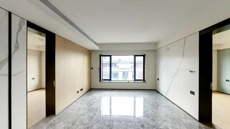 Academy One Courtyard - View 5