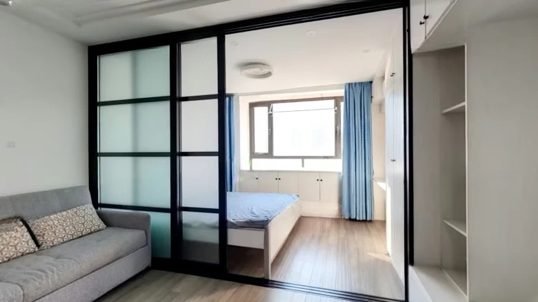 Guangyi Tianzhi Xing - View 1