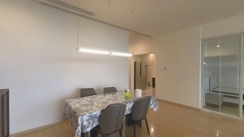 Robinson Square Shangcheng Huafu - View 5