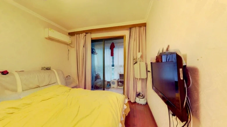 Shallow Water Bay City Garden - View 2