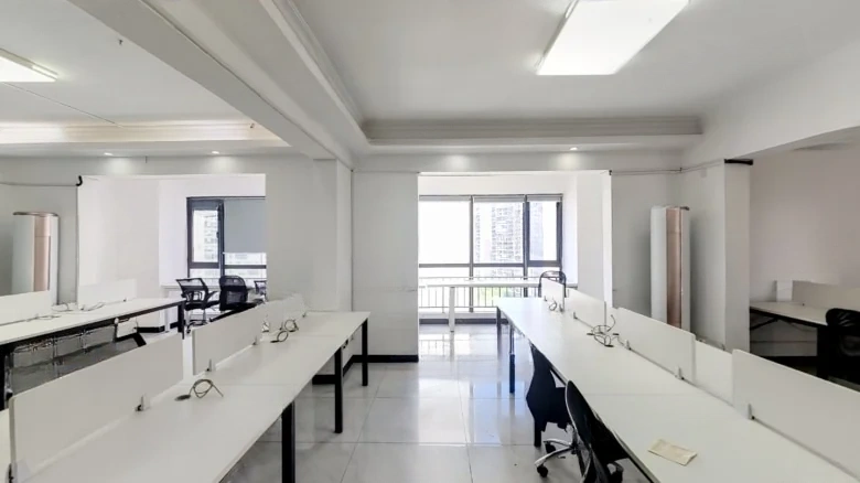 Deskin City Plaza - View 4