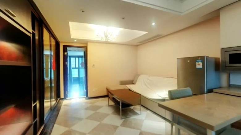 Kun He and Home Garden - View 2