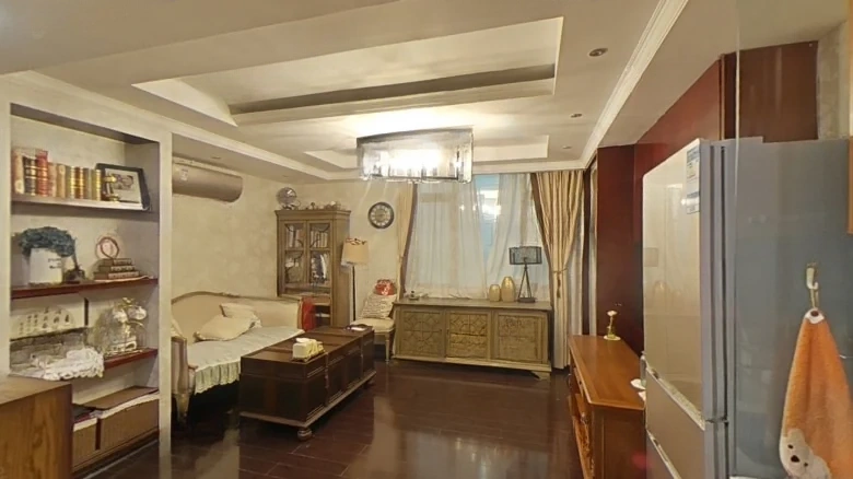 Qinyuanchun Imperial Courtyard - View 3