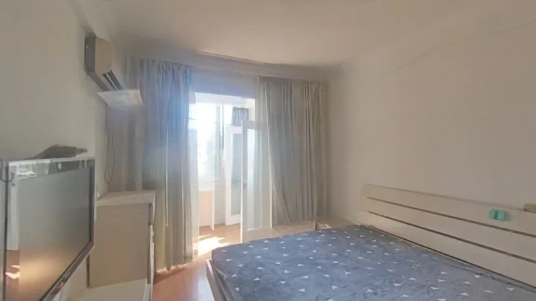 Tsinghua Apartment - View 4