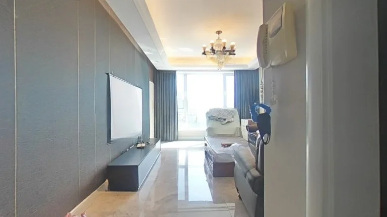 Sunshine Moon Elegance - View 2