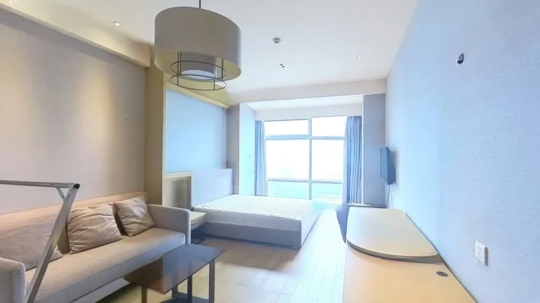 E&M Financial City - View 2