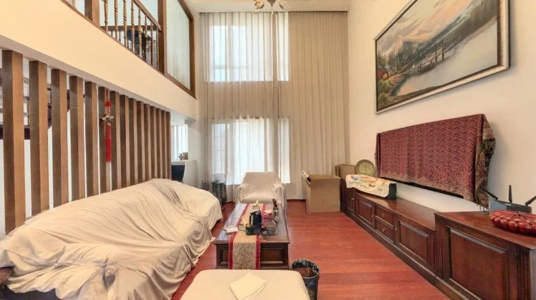 Rongke Thirty Thousand Feet - View 8