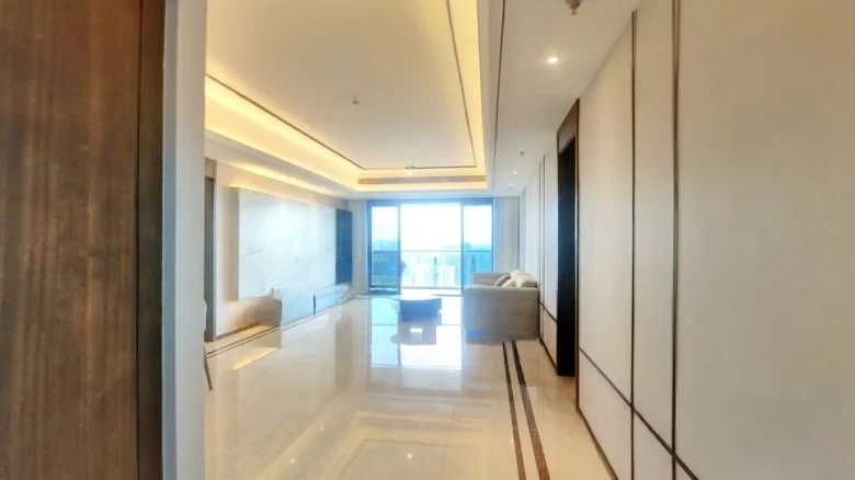 Blue Fountain Gate Manor - View 6