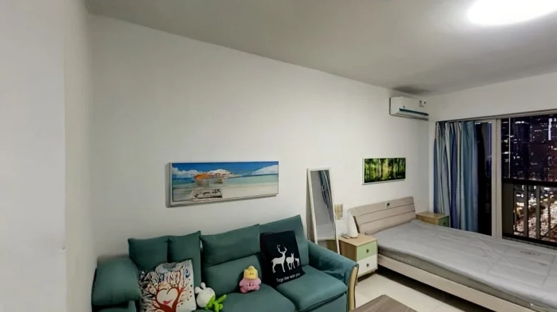 ETong Tower - View 2