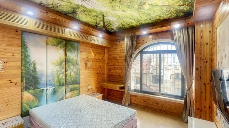 Crystal Lake County A District - View 4