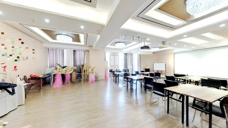 Bai Chuang Tower - View 2