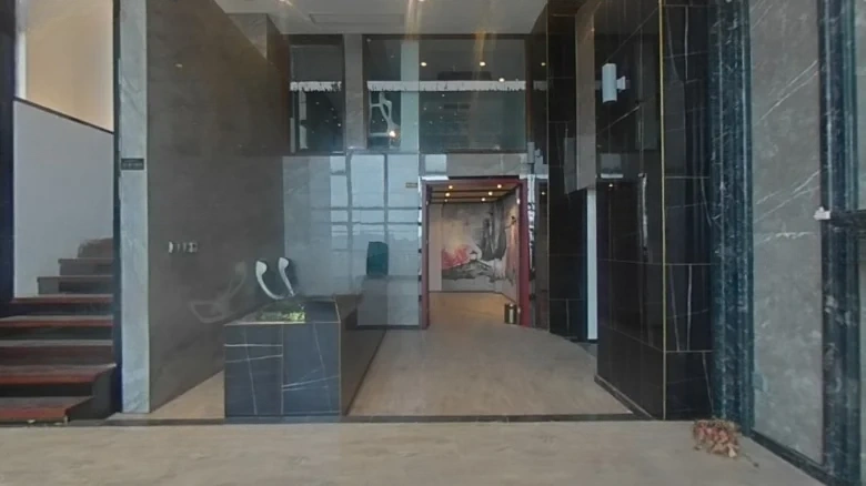 Central Gold Land Plaza - View 8