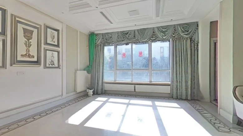 Little Stone City District 1 Rose Garden - View 6