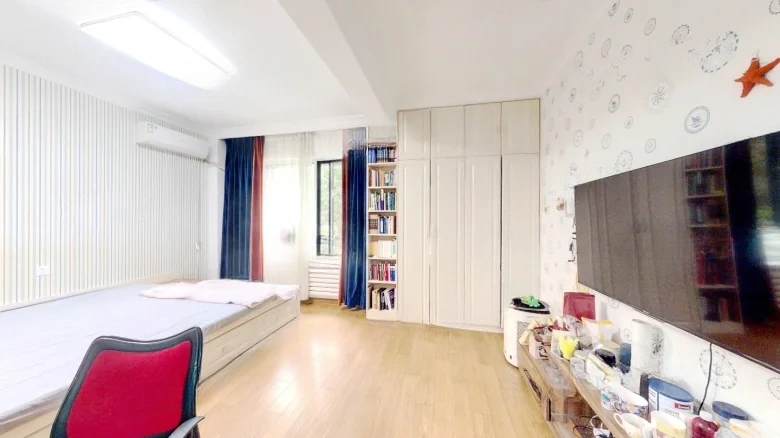 Starlit Ocean Green Mountain City - View 3