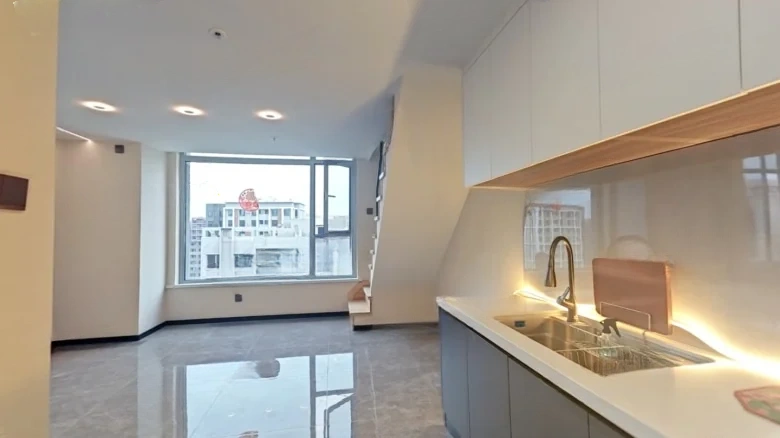 Powerful Abundant Plaza - View 4