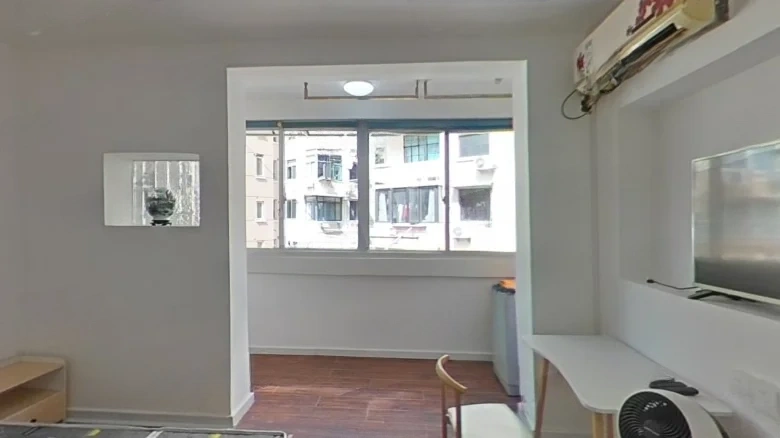 HuaYang Road 172 Lane Compound - View 2