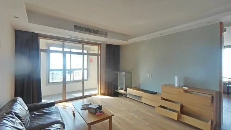 Poly Champagne International - View 4