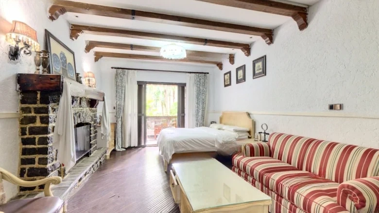 Bai Shi Jun - View 2