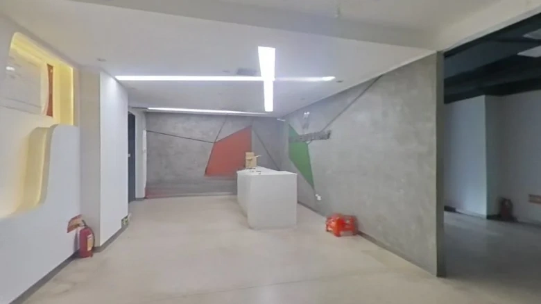 Beauty New World - View 2