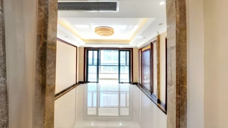 Hengda Huafu碧桂園御景天下 would be translated as Kingview Imperial View Tianxia For - View 4