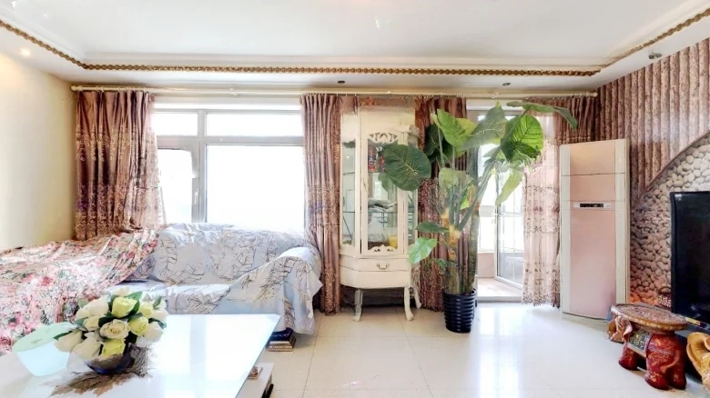 Observation Construction Courtyard Garden - View 10