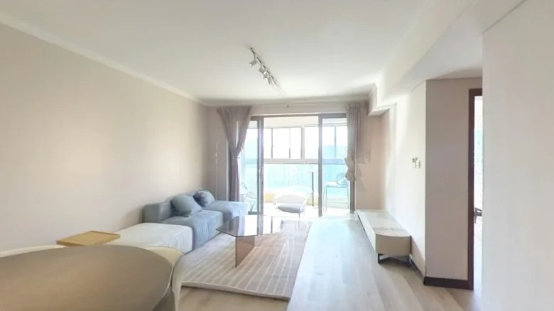 Royal Emerald Court - View 3