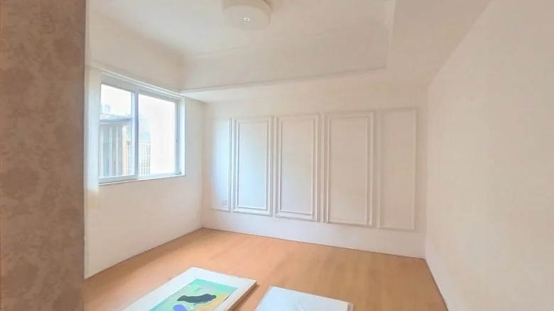 Elegant Garden Yaha Lake Residence - View 5