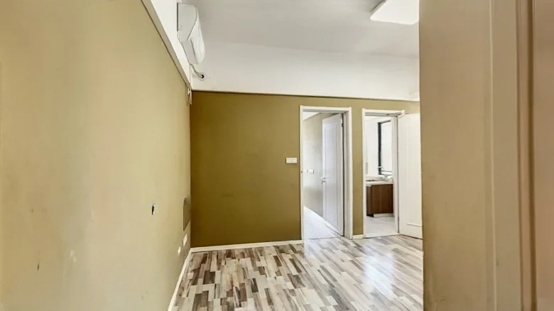 Expensive and Golden Street - View 5