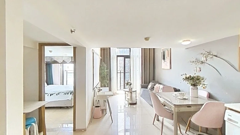 Poly Great Metropolis - View 4