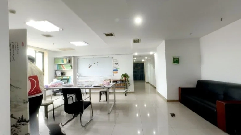 Huachen Tower - View 3