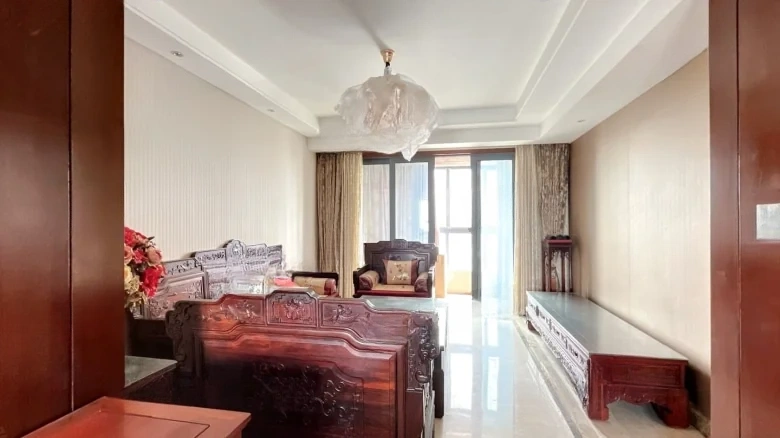 Round Fusion Plaza Residences - View 4