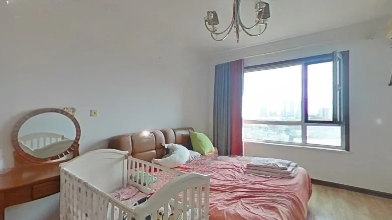 East Saint Joseph - View 4