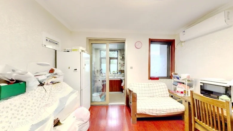 No.8 Compound, Beijie Shan Shi North Street - View 4